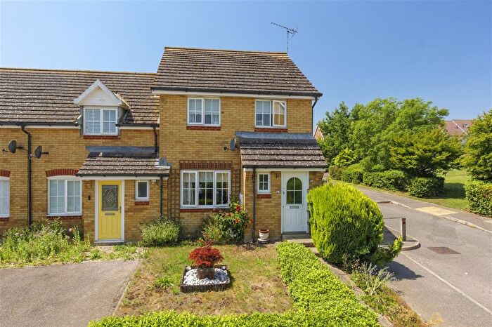 3 Bedroom End Of Terrace House For Sale In Eversleigh Rise, Whitstable, CT5