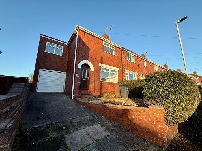 4 Bedroom Property For Sale In Scragg Street, Packmoor, Stoke-On-Trent, ST7