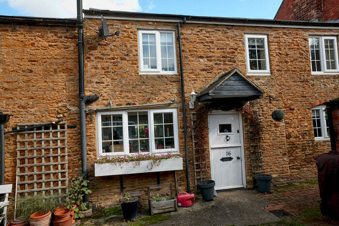 2 Bedroom Cottage To Rent In Manor Road, Pitsford, NN6