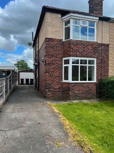 3 Bedroom Semi-Detached House To Rent In Brecklands, S60