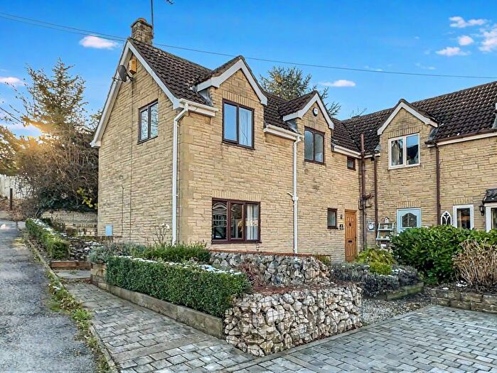 2 Bedroom Semi-Detached House For Sale In Estcourt Road, Darrington, Pontefract, WF8