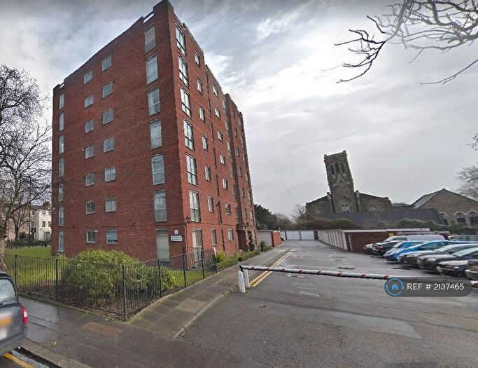 2 Bedroom Flat To Rent In Lloyd House, Croydon, CR0