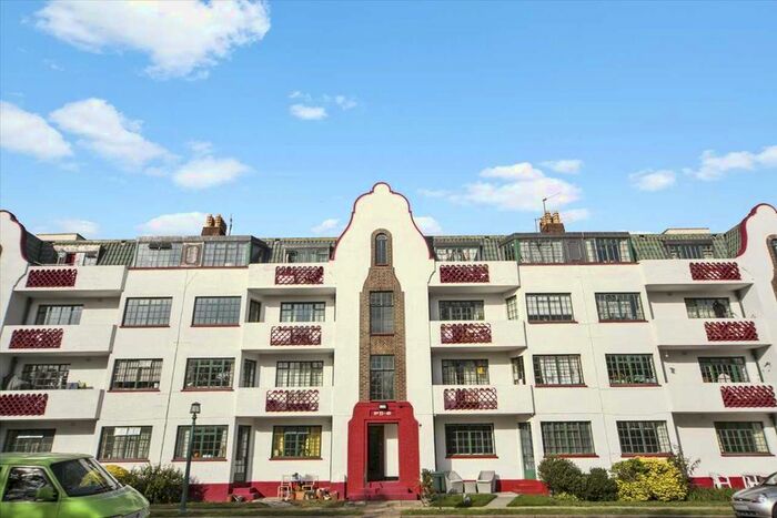 3 Bedroom Flat To Rent In Ealing Village, London, Ealing, W5