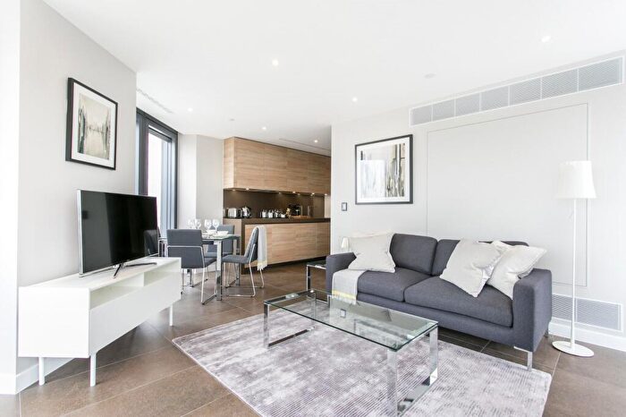 2 Bedroom Apartment To Rent In Chronicle Tower, B City Road, London, EC1V