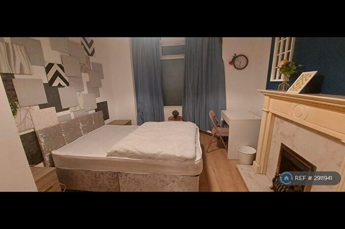 1 Bedroom Flat To Rent In Carr View Avenue, Doncaster, DN4