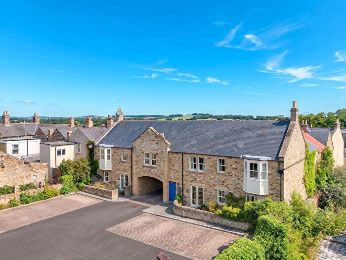 2 Bedroom Flat For Sale In Hotspur Court, Alnwick, Northumberland, NE66