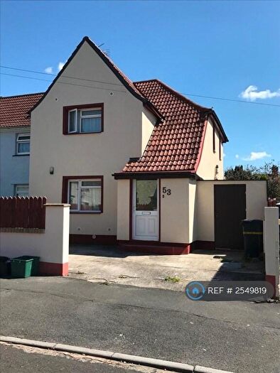 4 Bedroom Semi-Detached House To Rent In Minehead Road, Bristol, BS4