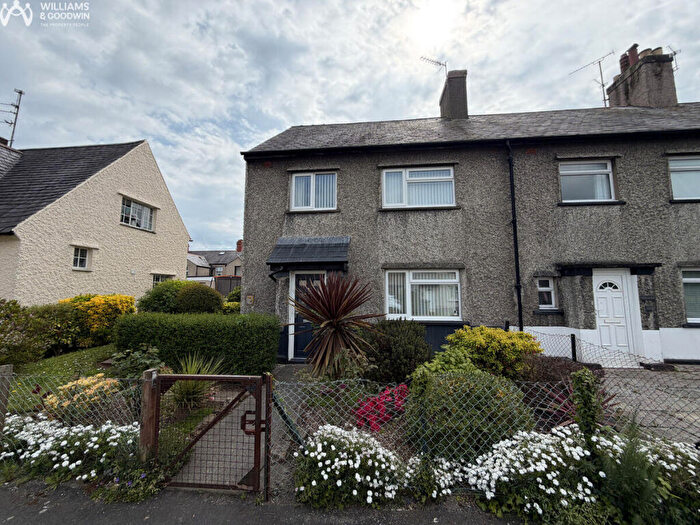 3 Bedroom End Of Terrace House For Sale In Seiriol Road, Bangor, Gwynedd, LL57