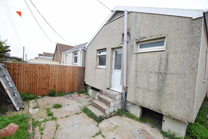 2 Bedroom Detached Bungalow For Sale In Brooklands Gardens, Jaywick, CO15