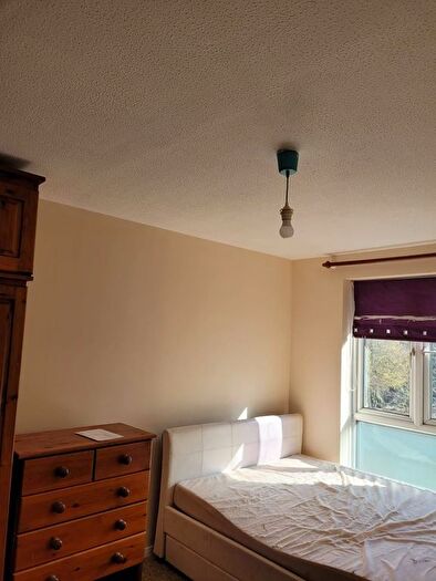 2 Bedroom Flat To Rent In Archery Close, Harrow, HA3