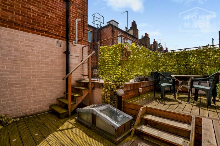 2 Bedroom Flat To Rent In Wilton Road, Pimlico, SW1V