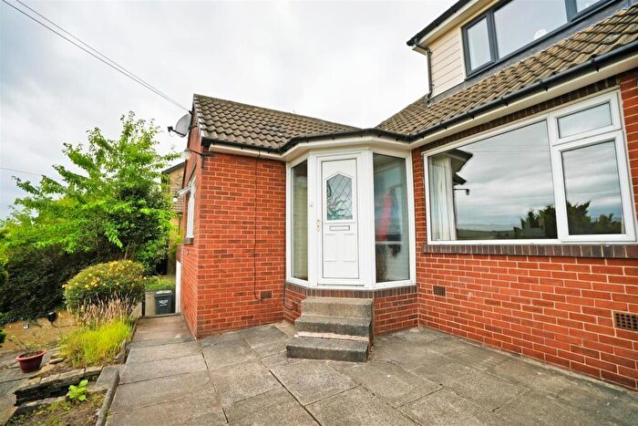 4 Bedroom Semi-Detached Bungalow For Sale In Sunnybank Road, Greetland, Halifax, HX4