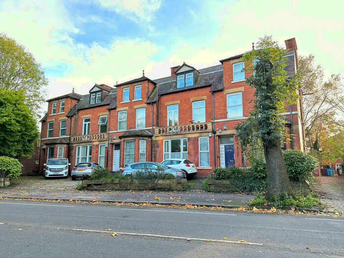 2 Bedroom Flat To Rent In Plymouth Grove, Manchester, M13