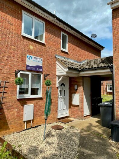2 Bedroom House To Rent In Begwary Close, Eaton Socon, PE19
