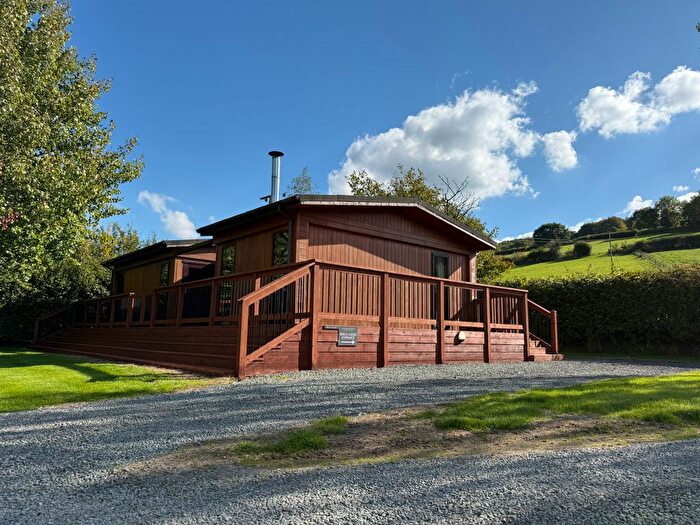 2 Bedroom Park Home For Sale In Clun Valley Lodges, Clunton, Nr Craven Arms, SY7
