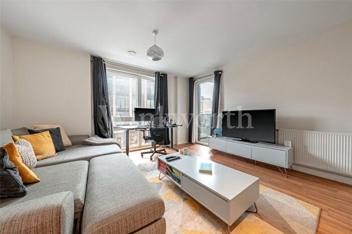 1 Bedroom Flat To Rent In Finchley Road, London, NW11