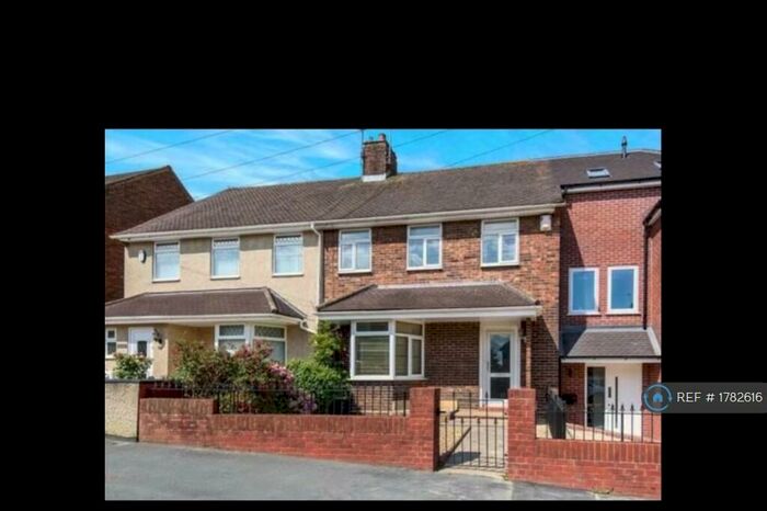 4 Bedroom Terraced House To Rent In Mayville Avenue, Filton, Bristol, BS34