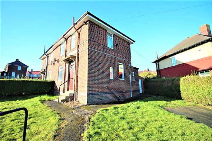 2 Bedroom Semi-Detached House To Rent In Framlingham Road, Sheffield, S2