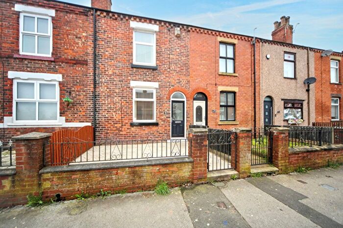 2 Bedroom Terraced House For Sale In Scot Lane, Wigan, WN5