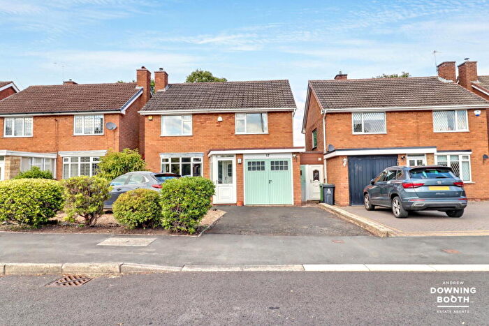 3 Bedroom Detached House For Sale In Ollison Drive, Sutton Coldfield, B74
