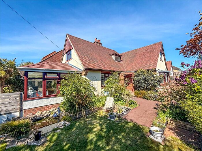 5 Bedroom Bungalow For Sale In Somerford Way, Christchurch, Dorset, BH23