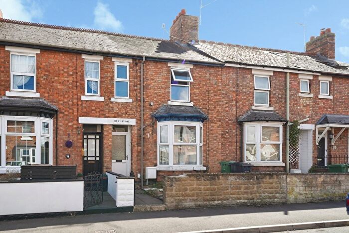 3 Bedroom Terraced House For Sale In Northwick Road, Evesham, Worcestershire, WR11