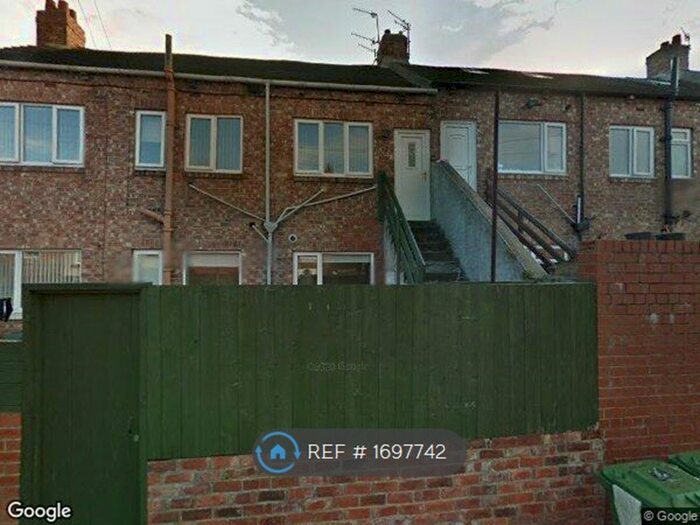 3 Bedroom Flat To Rent In Dunston, Gateshead, NE11