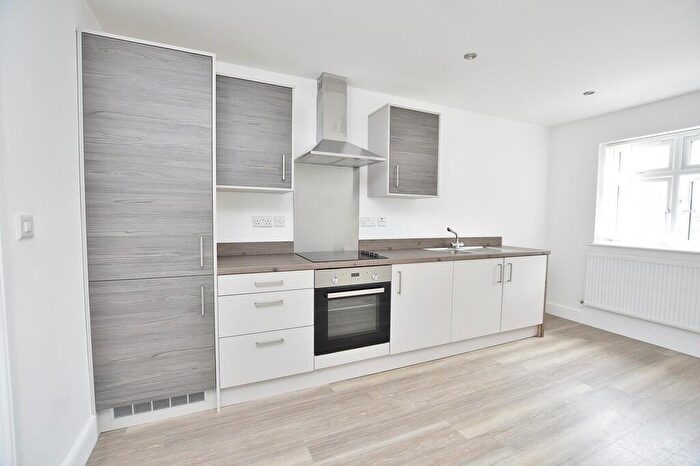 2 Bedroom Apartment To Rent In Lower Hillmorton Road, Rugby, CV21