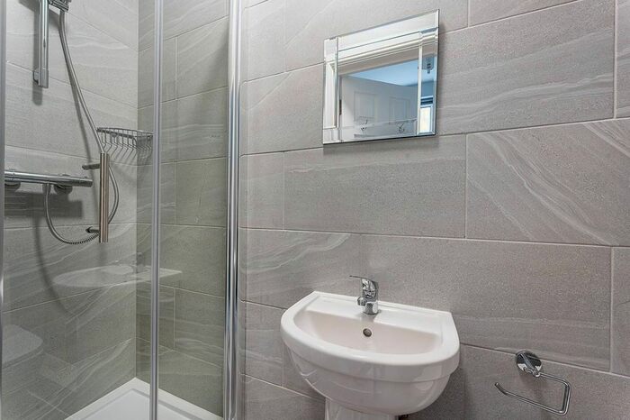 Studio To Rent In Uxbridge Road, Shepherd's Bush, London, W12