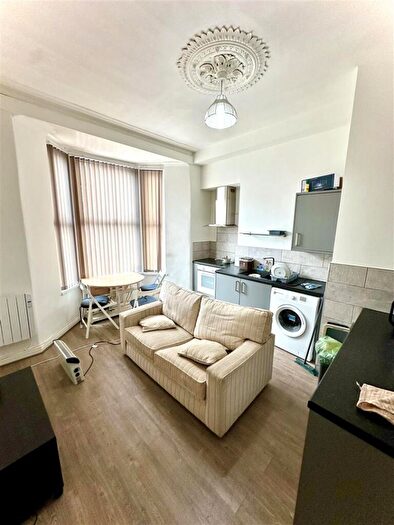 1 Bedroom Flat To Rent In Crwys Road, Cardiff, CF24