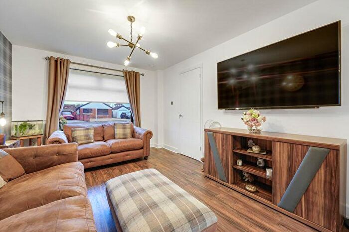 3 Bedroom Semi-Detached House For Sale In Woodmill, Kilwinning, KA13