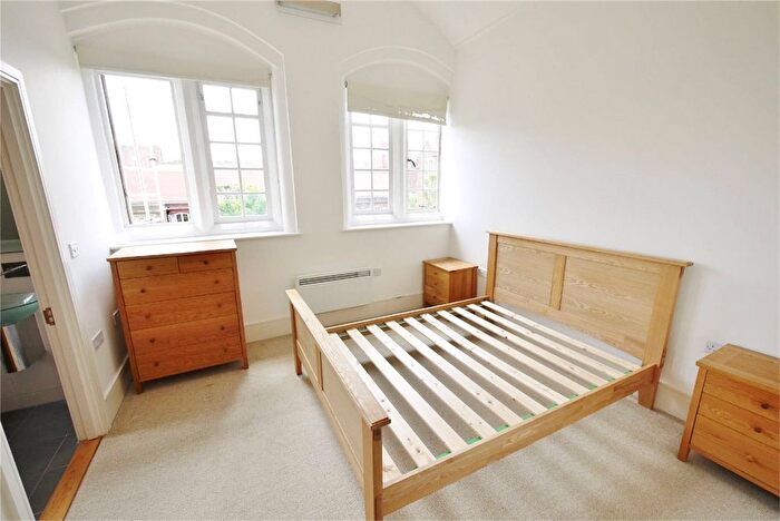 2 Bedroom Flat For Sale In Kavanagh Court, The Galleries, Warley, Brentwood, CM14