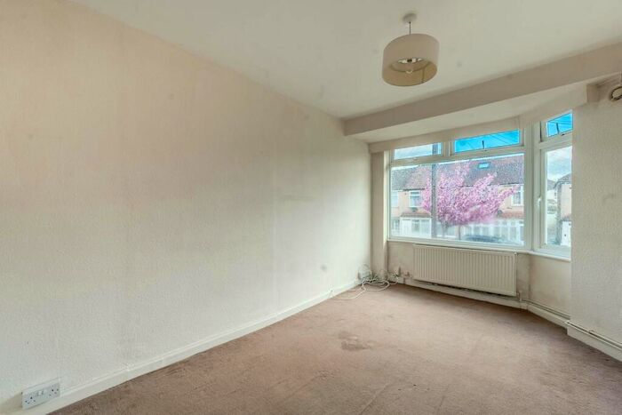 1 Bedroom Flat To Rent In Athelstone Road, Harrow, HA3