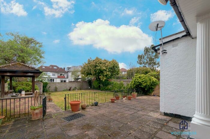 5 Bedroom House To Rent In Allington Road, London, NW4