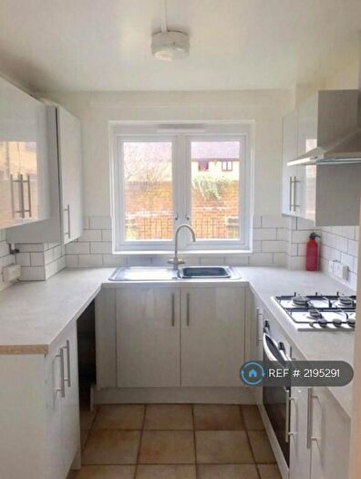 1 Bedroom Flat To Rent In Torrington Square, Croydon, CR0