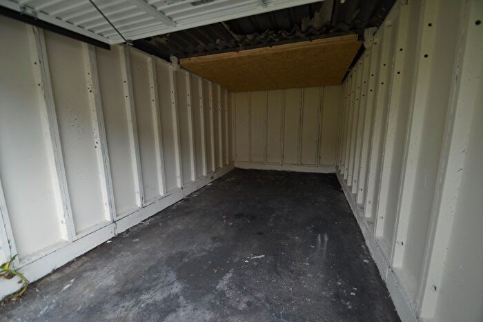 1 Bedroom Garage / Parking To Rent In Crofthill Road, Glasgow, G44