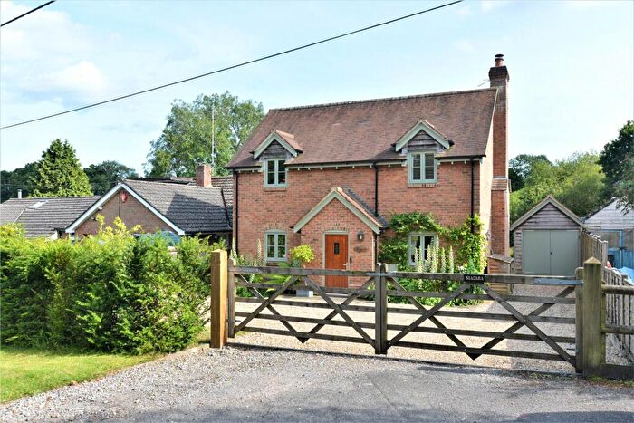 3 Bedroom House For Sale In Lover, Redlynch, Salisbury, Wiltshire, SP5