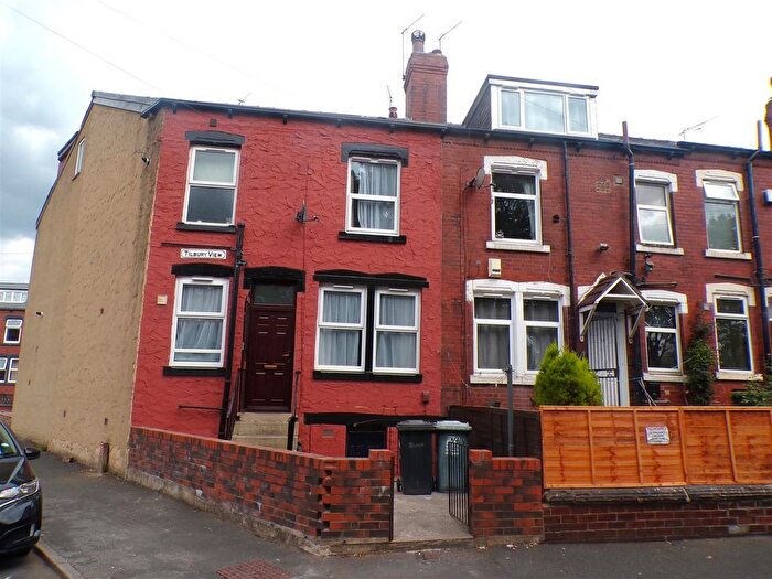 2 Bedroom End Of Terrace House To Rent In Tilbury View, Holbeck, Leeds, LS11