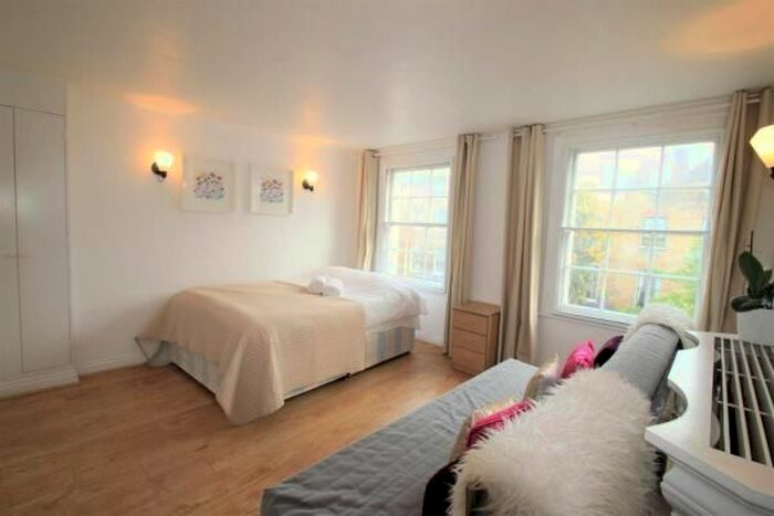 Studio To Rent In Caledonian Road, Kings Cross, N1