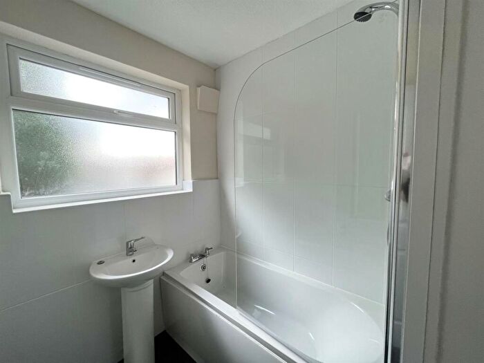 1 Bedroom Flat To Rent In Coventry Road, Sheldon, Birmingham, B26