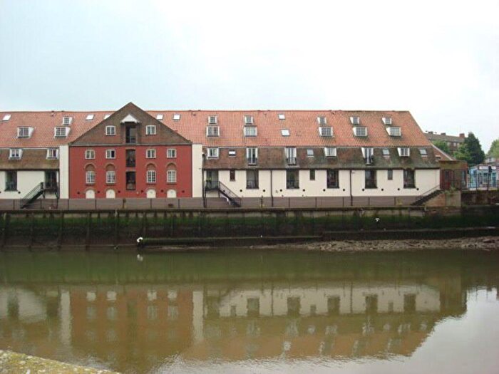 2 Bedroom Flat To Rent In Stokebridge Maltings, Waterfront, IP2