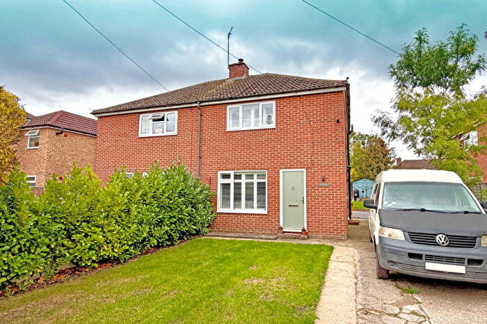 2 Bedroom Semi-Detached House For Sale In Kentwood Close, Cholsey, OX10