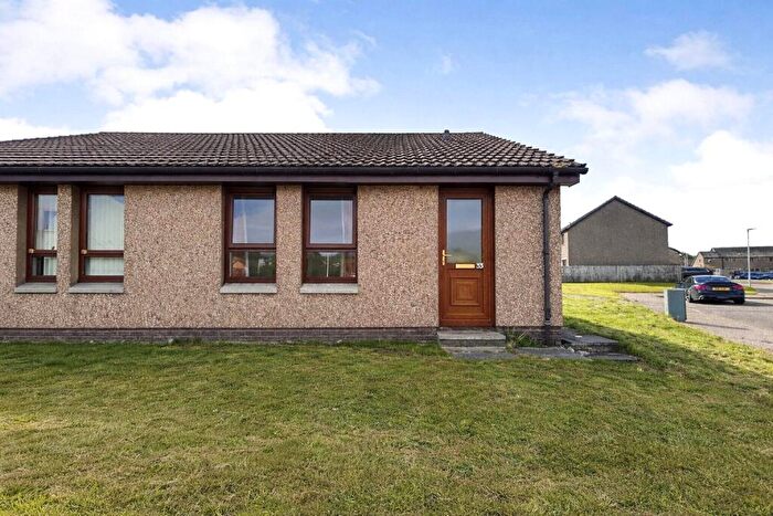 2 Bedroom Bungalow To Rent In Fulmar Road, Lossiemouth, Morayshire, IV31