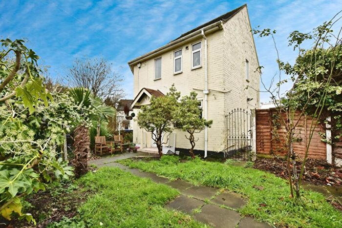 3 Bedroom End Of Terrace House For Sale In Melsomby Road, Manchester, Greater Manchester, M23