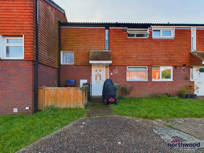 3 Bedroom Terraced House To Rent In Croxden Way, Hampden Park, Eastbourne, BN22