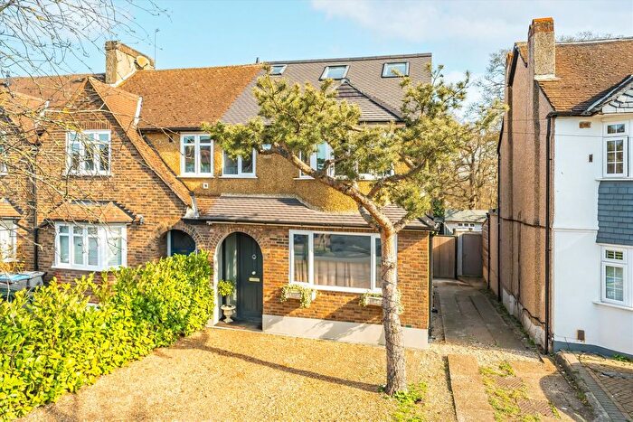 4 Bedroom Property To Rent In Thurleston Avenue, Morden Park, SM4