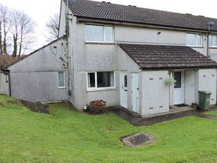 2 Bedroom Flat To Rent In Paynter Walk, Plympton, Plymouth, PL7