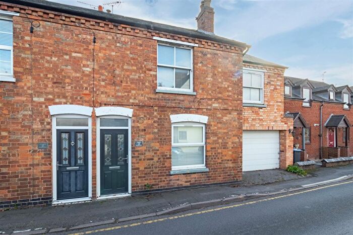 3 Bedroom End Of Terrace House For Sale In Pendicke Street, Southam, CV47