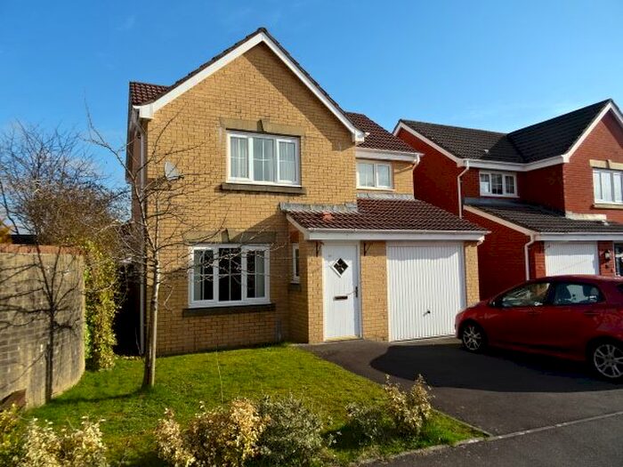 3 Bedroom Detached House To Rent In Pwll Yr Allt, Tir-Y-Berth, Hengoed CF82