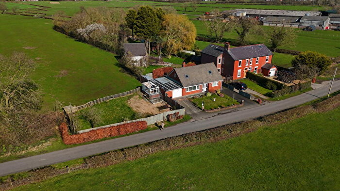 2 Bedroom Detached Bungalow For Sale In Hall Carr Lane, Walmer Bridge, Preston, Lancashire, PR4